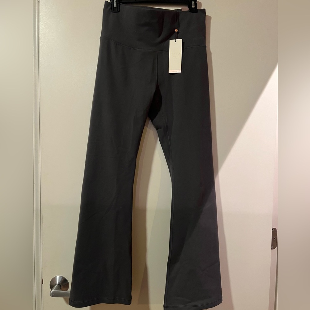 NWT Calia Carbon Grey Flare Leggings size Large